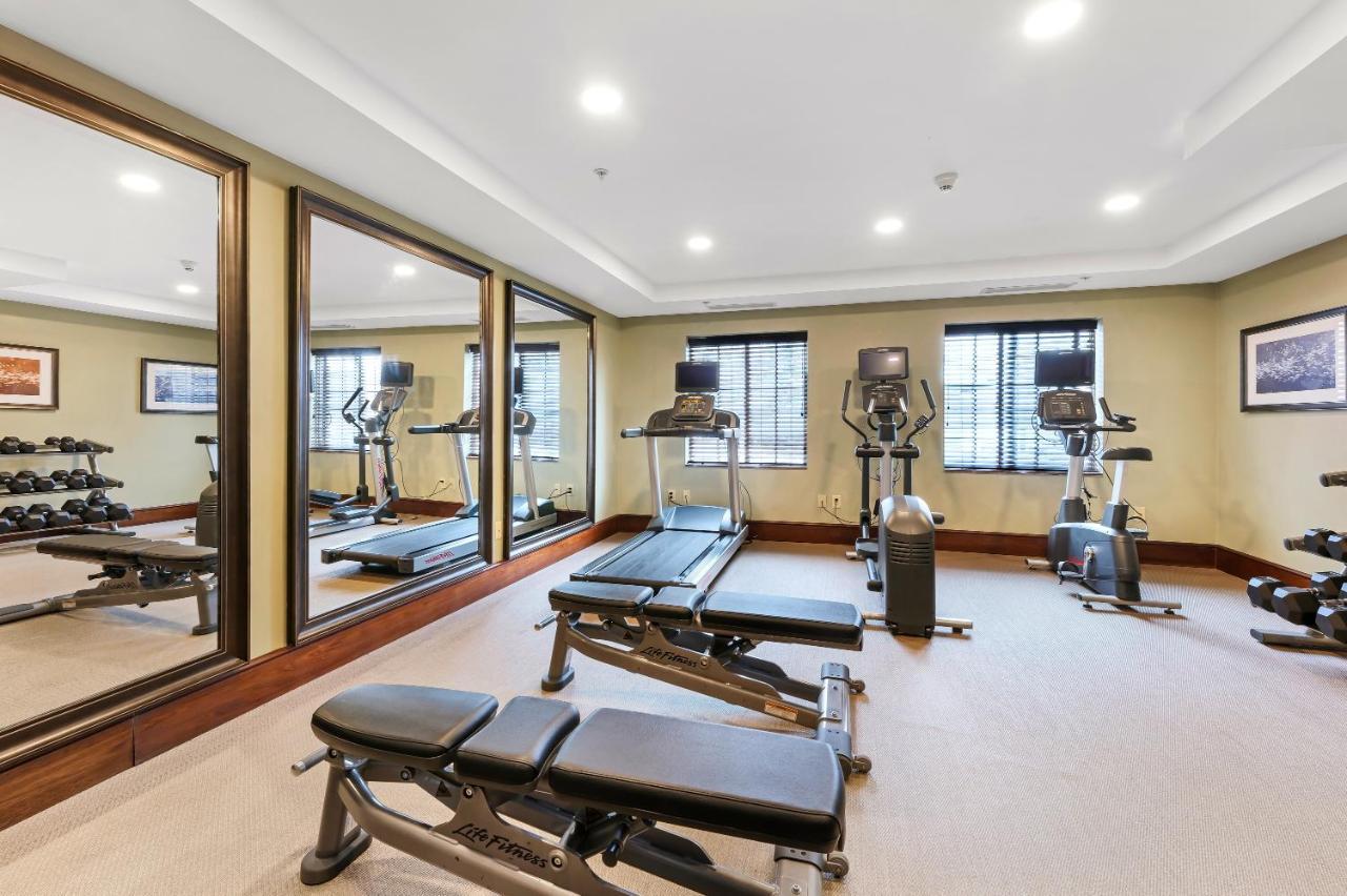 Staybridge Suites-Philadelphia/Mount Laurel By Ihg Εξωτερικό φωτογραφία